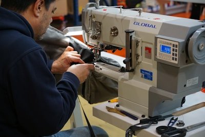 Dog leash manufacturing OEM vs ODM — which model fits your brand, production process explained